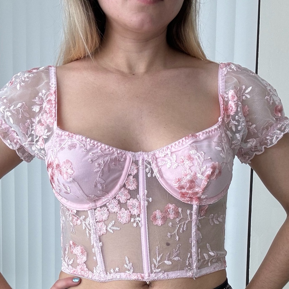 ROMWE Fairycore Floral Embroidery Lace Top